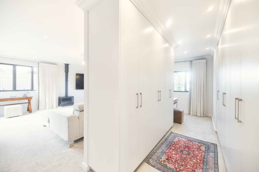 6 Bedroom Property for Sale in Hermanus Heights Western Cape